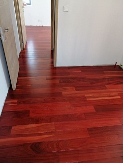 Pose parquet flottant.